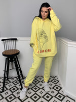 Load image into Gallery viewer, Oversized Hoodie
