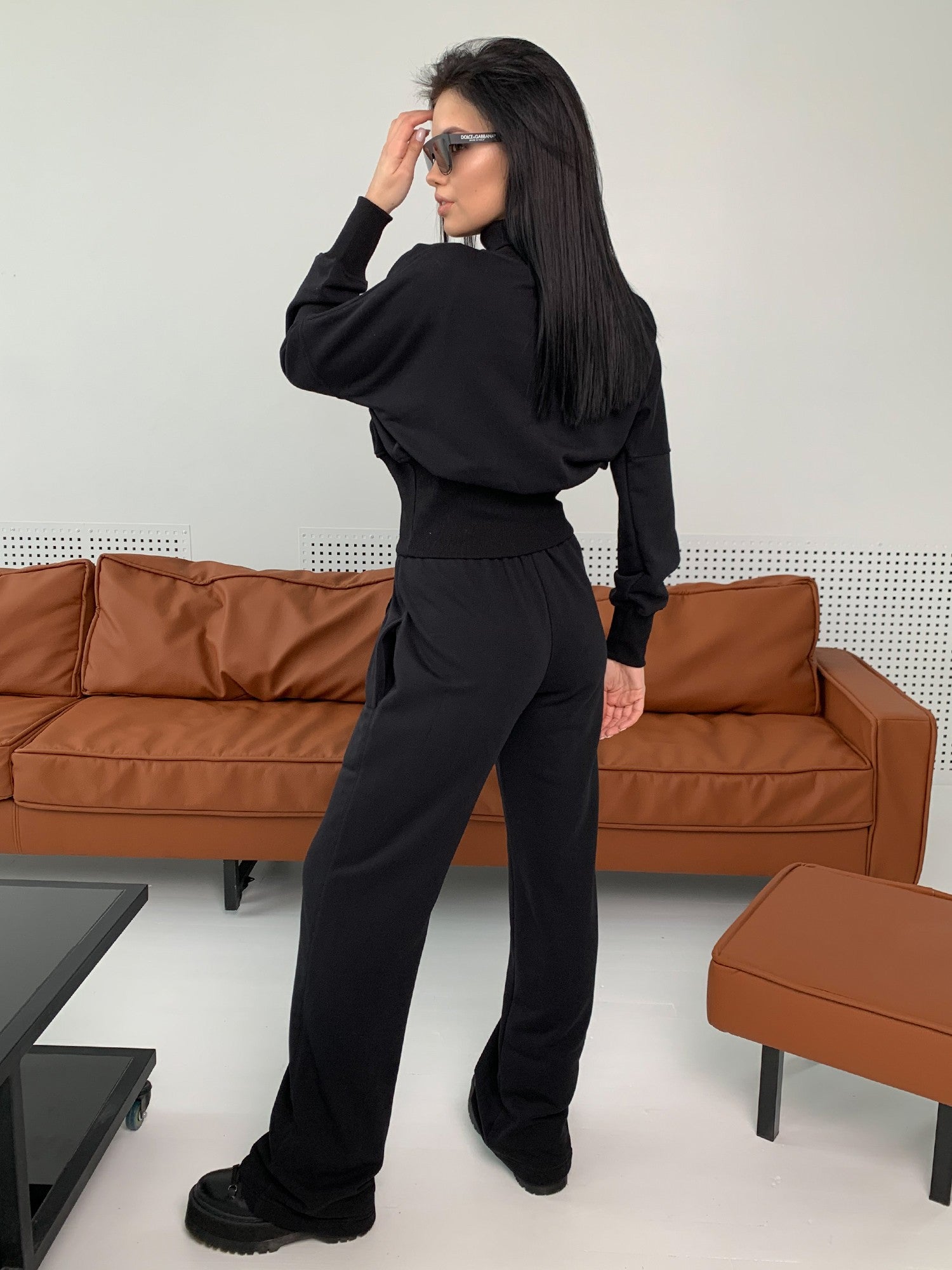 Cropped sweatshirt and flare pants set