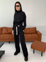 Load image into Gallery viewer, Cropped sweatshirt and flare pants set
