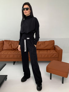 Cropped sweatshirt and flare pants set