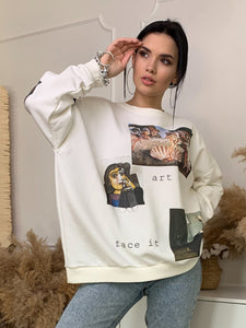 Sweatshirt